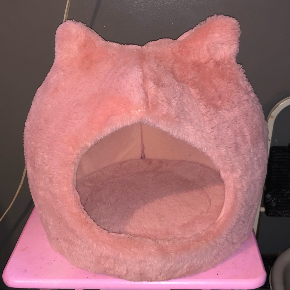 Pink Pet Bed